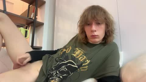 saintfawn online show from April 2026 04:46:02 PM