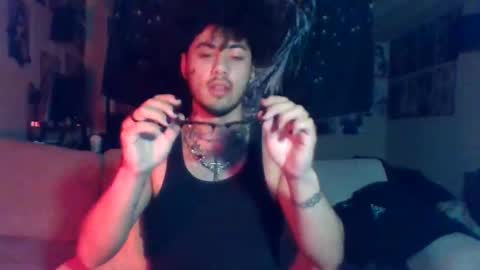 Snapshot of saintscurse chatting on March 2025 04:04:01 AM Saintscurse online show from March 2025 04:04:01 AM