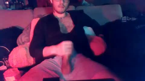 Snapshot of saintscurse chatting on March 2025 07:05:02 AM Saintscurse online show from March 2025 07:05:02 AM