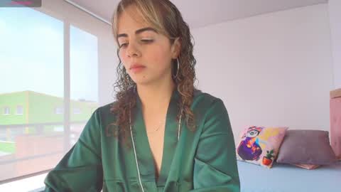 sairy_ online show from March 2025 05:43:02 PM