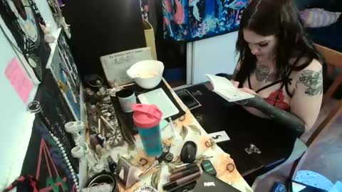 Snapshot of salemsslut chatting on February 2025 06:37:01 PM salemsslut online show from February 2025 06:37:01 PM