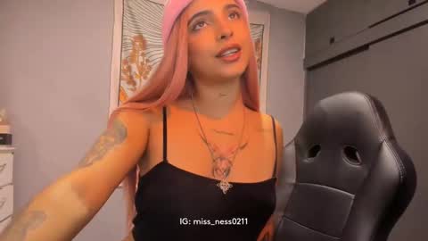 sallymaddoxx online show from September 2025 10:31:01 PM
