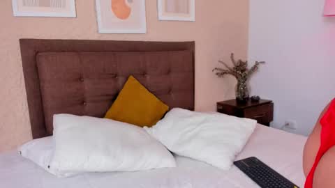 Snapshot of salo____ chatting on January 2026 02:54:02 PM Salo online show from January 2026 02:54:02 PM