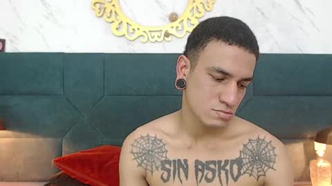 salome_daniel online show from October 2025 07:47:01 PM