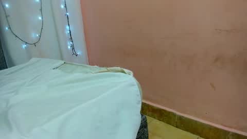 Snapshot of salome_domi chatting on February 2025 12:51:02 AM salome online show from February 2025 12:51:02 AM