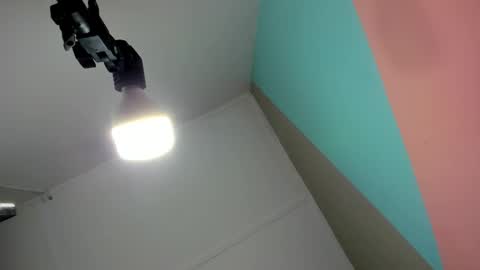 Snapshot of salome_domi chatting on November 2025 07:47:01 PM salome online show from November 2025 07:47:01 PM