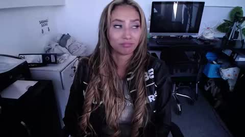 salome_drasin online show from February 2026 12:17:02 PM