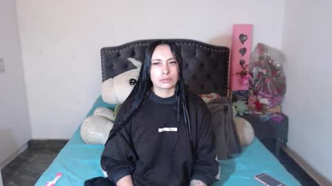 yenny online show from February 2026 03:47:02 AM