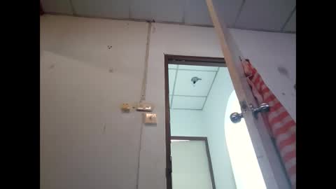 Snapshot of salsapaulus chatting on March 2026 08:31:02 AM salsapaulus online show from March 2026 08:31:02 AM