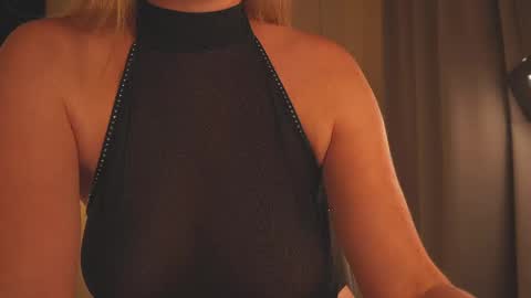 IsaBella-  online show from May 2026 08:18:02 PM