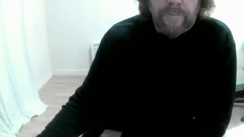 Snapshot of saltimbanquier chatting on December 2024 04:29:02 PM Saltimbanquier Salt ou Banquier online show from December 2024 04:29:02 PM