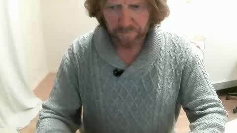 Snapshot of saltimbanquier chatting on December 2024 12:44:02 PM Saltimbanquier Salt ou Banquier online show from December 2024 12:44:02 PM