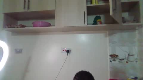 salty_surprise_ online show from December 2025 06:24:02 PM