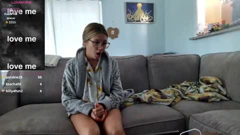 Salty Captain 69  Hat Girl 69 online show from October 2025 02:15:02 PM