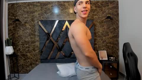 SALVATORE online show from January 2025 02:29:02 PM