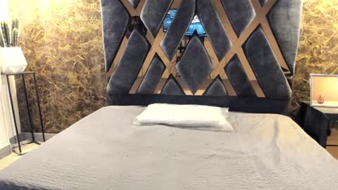 SALVATORE online show from January 2025 11:24:01 AM