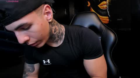 SALVATORE online show from November 2025 05:13:01 PM