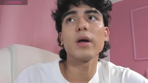 Snapshot of salvatore_monterey chatting on February 2025 09:51:01 PM salvatore online show from February 2025 09:51:01 PM