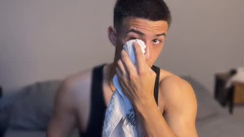 Snapshot of salvatore_romanoo chatting on November 2025 04:11:02 AM Salvatore online show from November 2025 04:11:02 AM