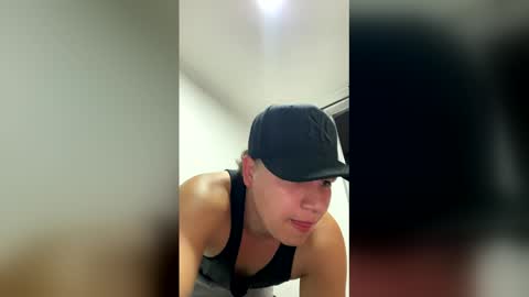 sam544469 online show from May 2026 04:51:02 AM