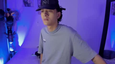 sam__cute online show from January 2025 01:06:01 AM