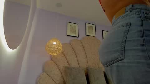 Sam online show from September 2025 11:47:01 AM