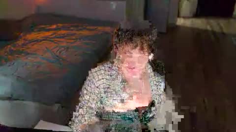 Snapshot of sam_garcia_ chatting on October 2025 02:17:02 AM sunhine online show from October 2025 02:17:02 AM