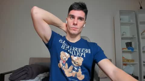 BACK IN 2 WEEKS online show from March 2025 02:14:02 AM