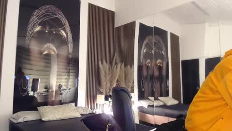 SAM MANSON online show from February 2026 11:59:01 AM