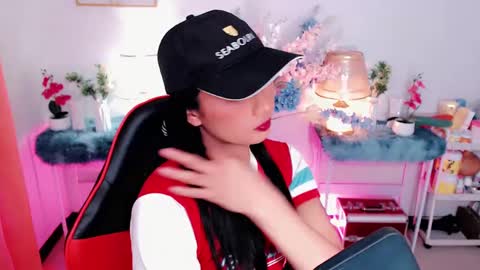 sam online show from February 2025 10:36:02 PM