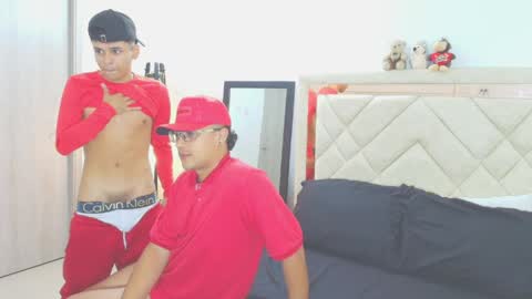 sam_tnt9 online show from May 2026 12:31:02 PM