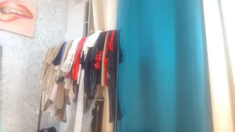Snapshot of samanta_brownn_ chatting on May 2026 11:04:02 AM samanta online show from May 2026 11:04:02 AM