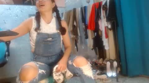 Snapshot of samanta_brownn_ chatting on June 2026 11:16:01 AM samanta online show from June 2026 11:16:01 AM