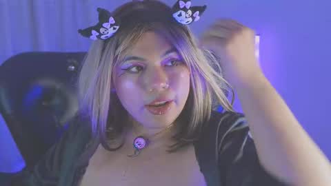 SAMANTA online show from September 2025 11:49:01 PM