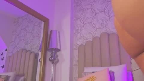 Snapshot of samanta_william chatting on November 2025 03:38:02 AM samanta online show from November 2025 03:38:02 AM