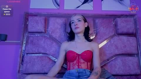 samantaa_liov online show from April 2026 07:51:01 PM