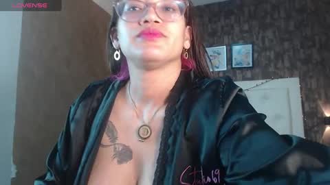 Snapshot of samantha__karolstone chatting on December 2024 10:32:01 AM SAMANTHA online show from December 2024 10:32:01 AM