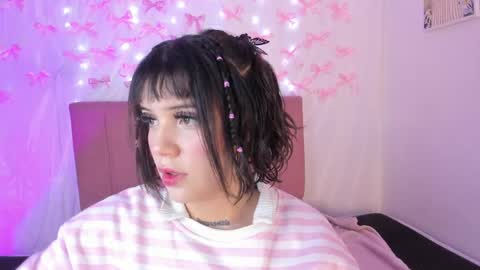 samantha_browwnn online show from May 2026 08:28:01 PM