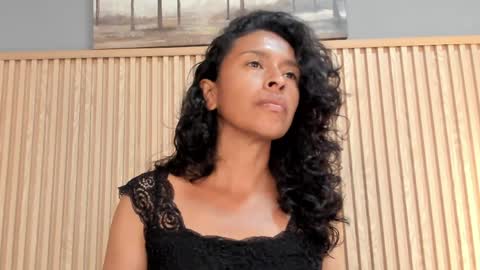 samantha_duart3 online show from April 2026 11:37:01 AM