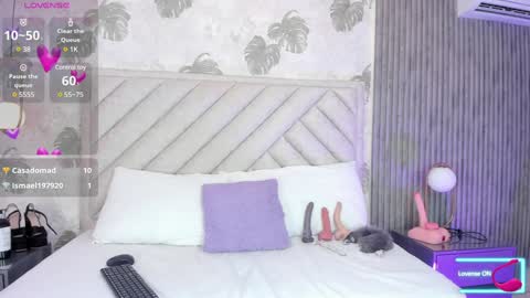 Samantha  online show from December 2024 04:26:01 AM