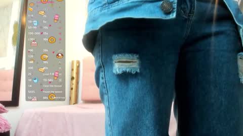 Snapshot of samantha_fox8 chatting on December 2025 10:31:02 AM online show from December 2025 10:31:02 AM