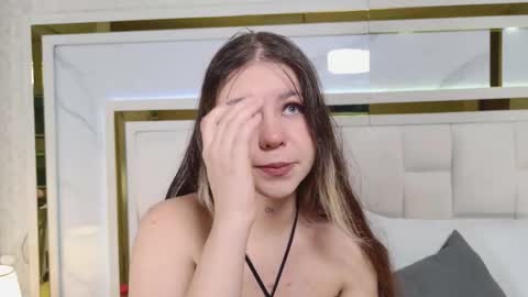 samanthaa_sm online show from January 2026 11:48:02 AM