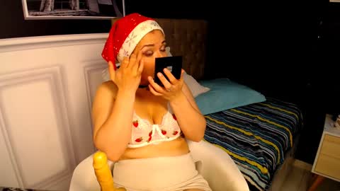 Snapshot of samanthaanderson chatting on December 2024 11:31:02 PM Samantha Anderson online show from December 2024 11:31:02 PM