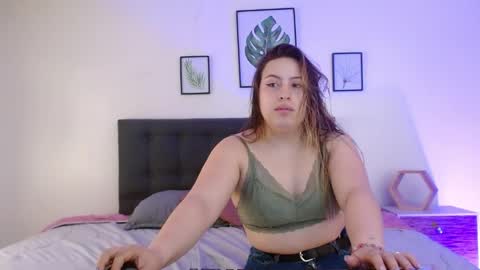 Snapshot of samanthachop chatting on May 2026 02:26:01 PM samanthachop online show from May 2026 02:26:01 PM