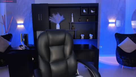 Snapshot of samanthaklein_ chatting on January 2025 03:14:01 AM Samantha Klein online show from January 2025 03:14:01 AM