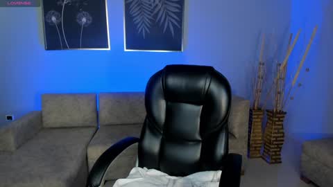 Snapshot of samanthaklein_ chatting on January 2025 03:47:01 AM Samantha Klein online show from January 2025 03:47:01 AM