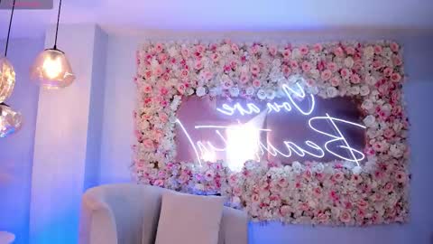 Snapshot of samanthaklein_ chatting on September 2025 12:32:02 AM Samantha Klein online show from September 2025 12:32:02 AM