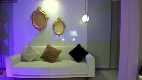 Snapshot of samanthaklein_ chatting on October 2025 03:29:02 AM Samantha Klein online show from October 2025 03:29:02 AM