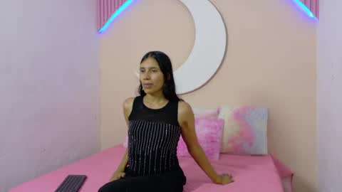 Snapshot of samanthalaurent chatting on July 2026 07:51:02 PM samanthalaurent online show from July 2026 07:51:02 PM
