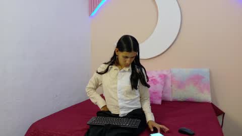 Snapshot of samanthalaurent chatting on July 2026 07:16:02 PM samanthalaurent online show from July 2026 07:16:02 PM